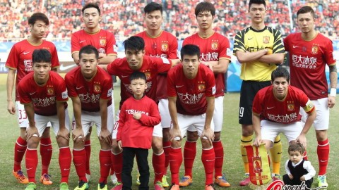 恒大贵州比分预测：榜首之争贵州能否客场掀翻领头羊